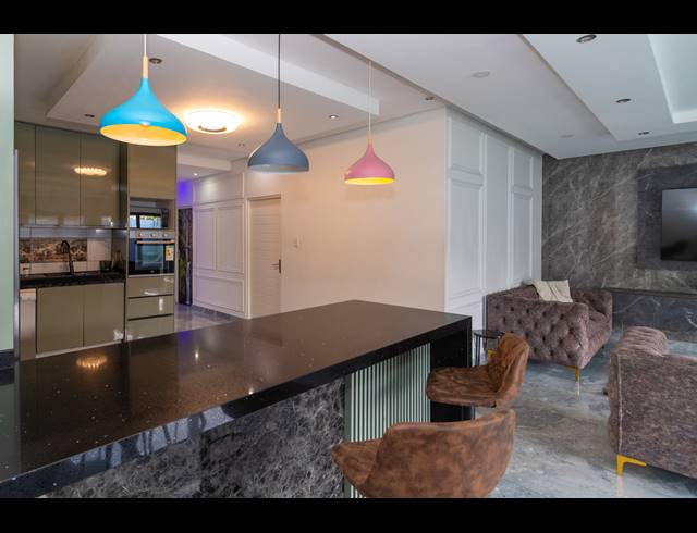 4 BEDROOM SEMI DETACHED TO LET IN PARKLANDS